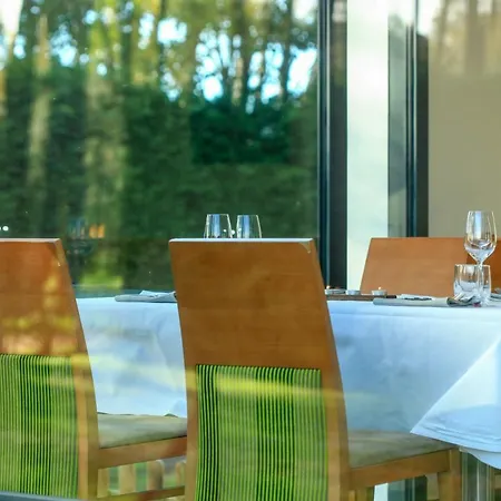 Relais De La Poste 4*