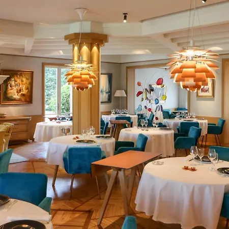 Relais De La Poste 4*