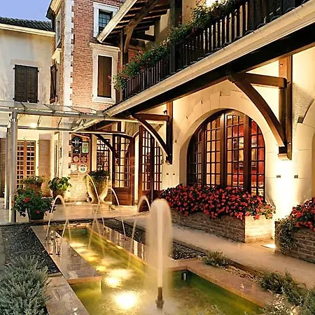 Relais De La Poste Hotel Magescq