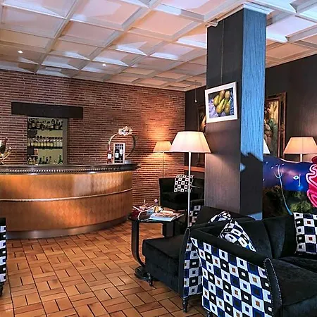 Relais De La Poste Hotel Magescq
