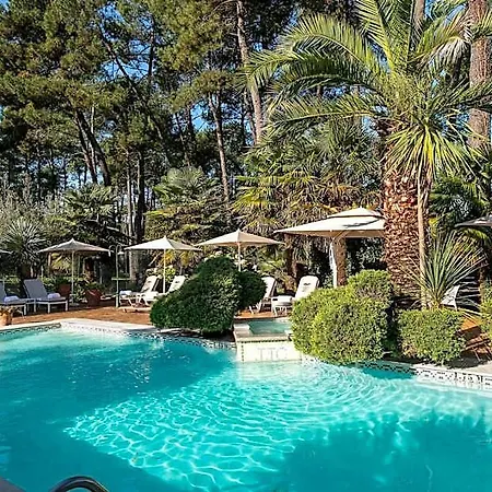 Hotel Relais De La Poste 4*