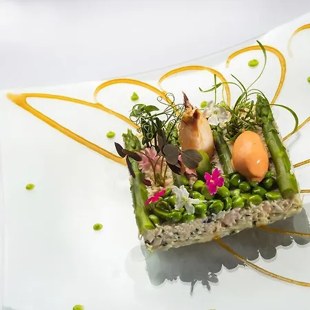 Relais De La Poste Отель 4*
