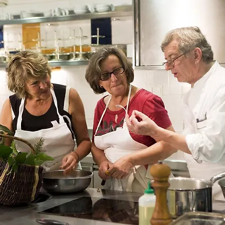 Relais De La Poste 4* Magescq