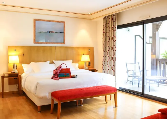 Relais De La Poste 4*