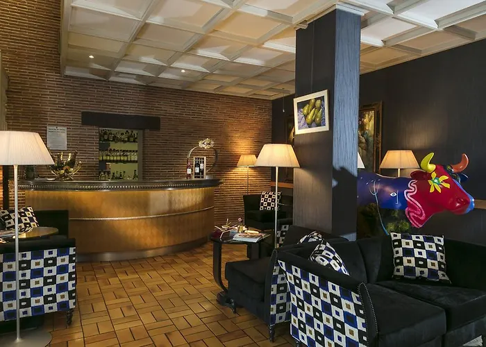 Relais De La Poste 4*