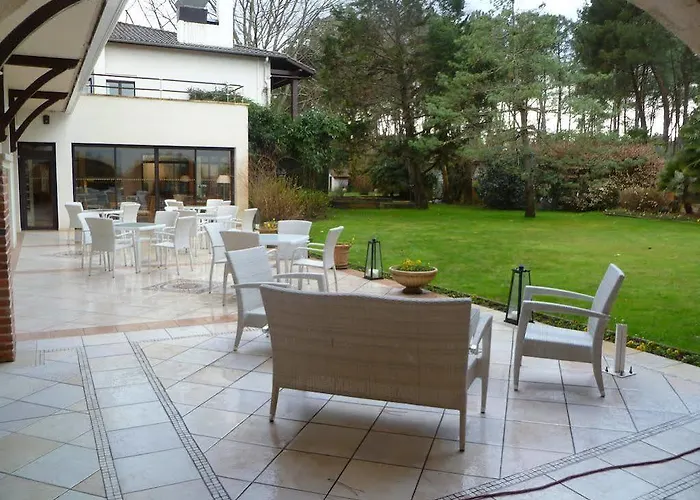 Hotell Relais De La Poste